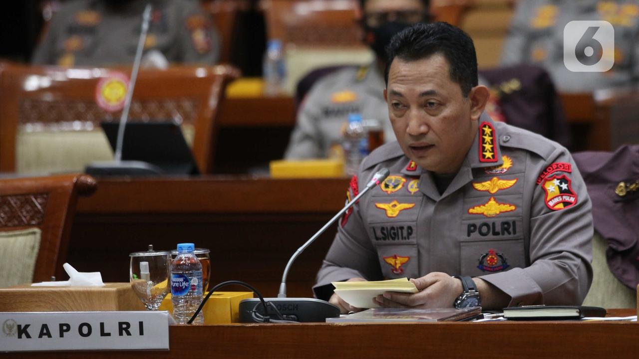 MCI News : Kapolri Tolak Usul Polri di Bawah Menteri: Lebih Baik Saya Jadi Petani